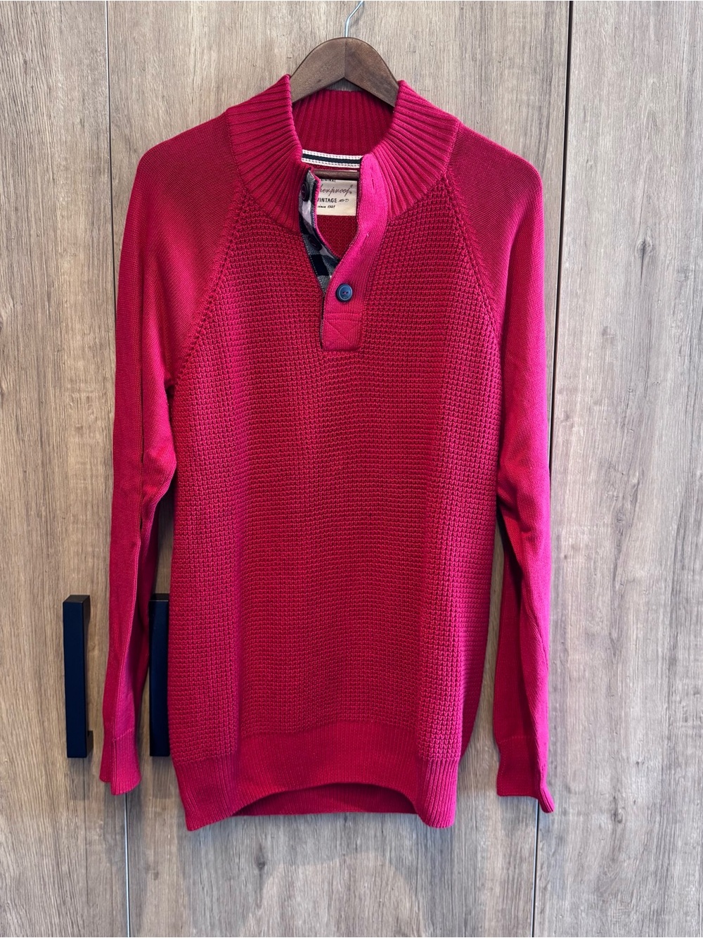 Weatherproof Vintage Classic Festive Christmas V-Neck Tailored Knit Sweater